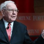 What 95-Year-Old Warren Buffett Thinks Everyone in Their 70s Should Do