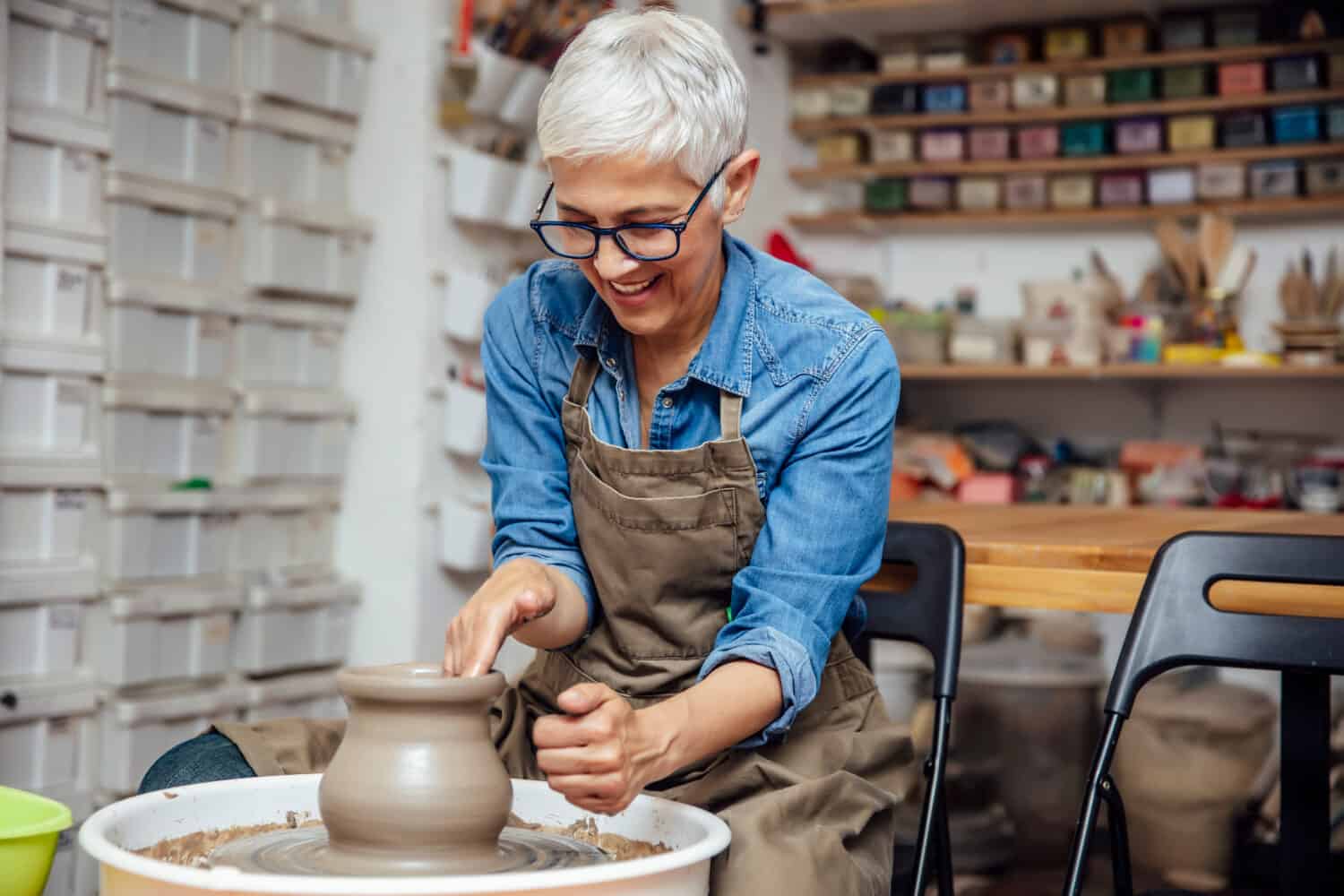 Retirees Need Income Outside Social Security