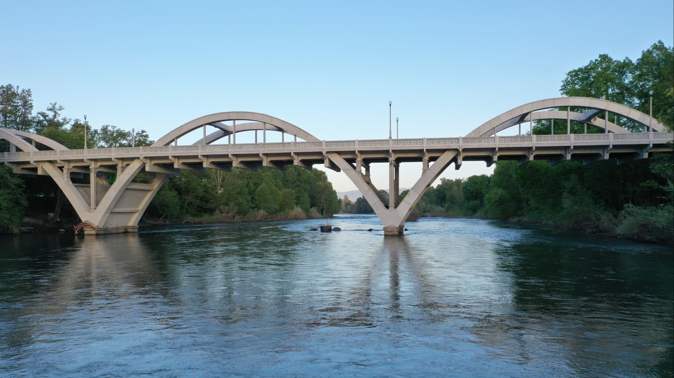 2. Grants Pass, OR