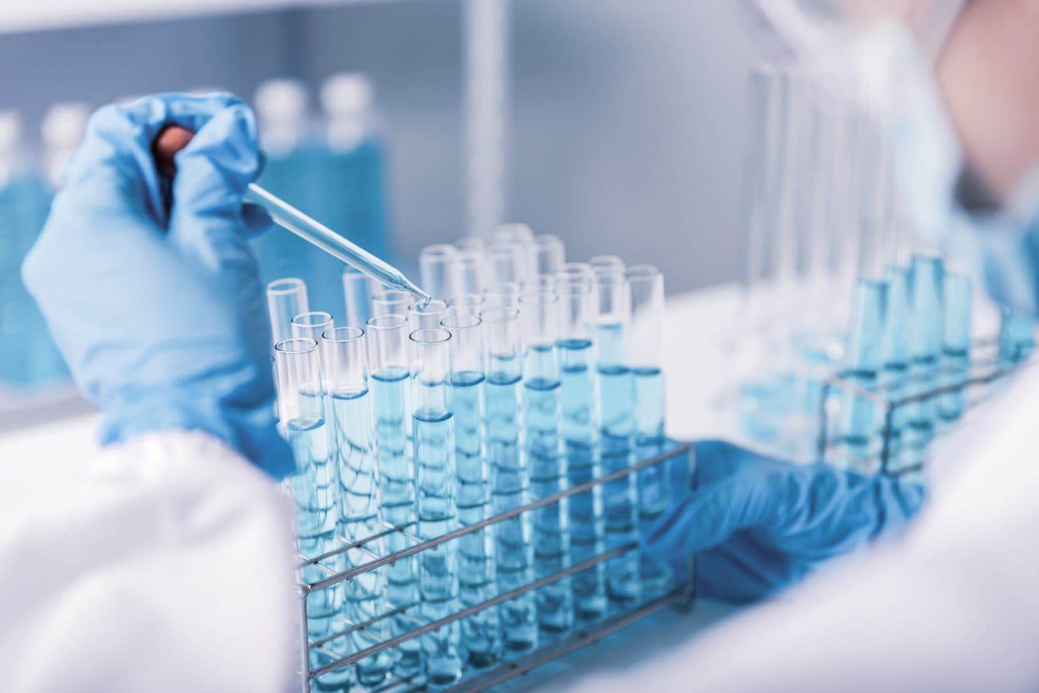 8. AbbVie Inc. (ABBV)