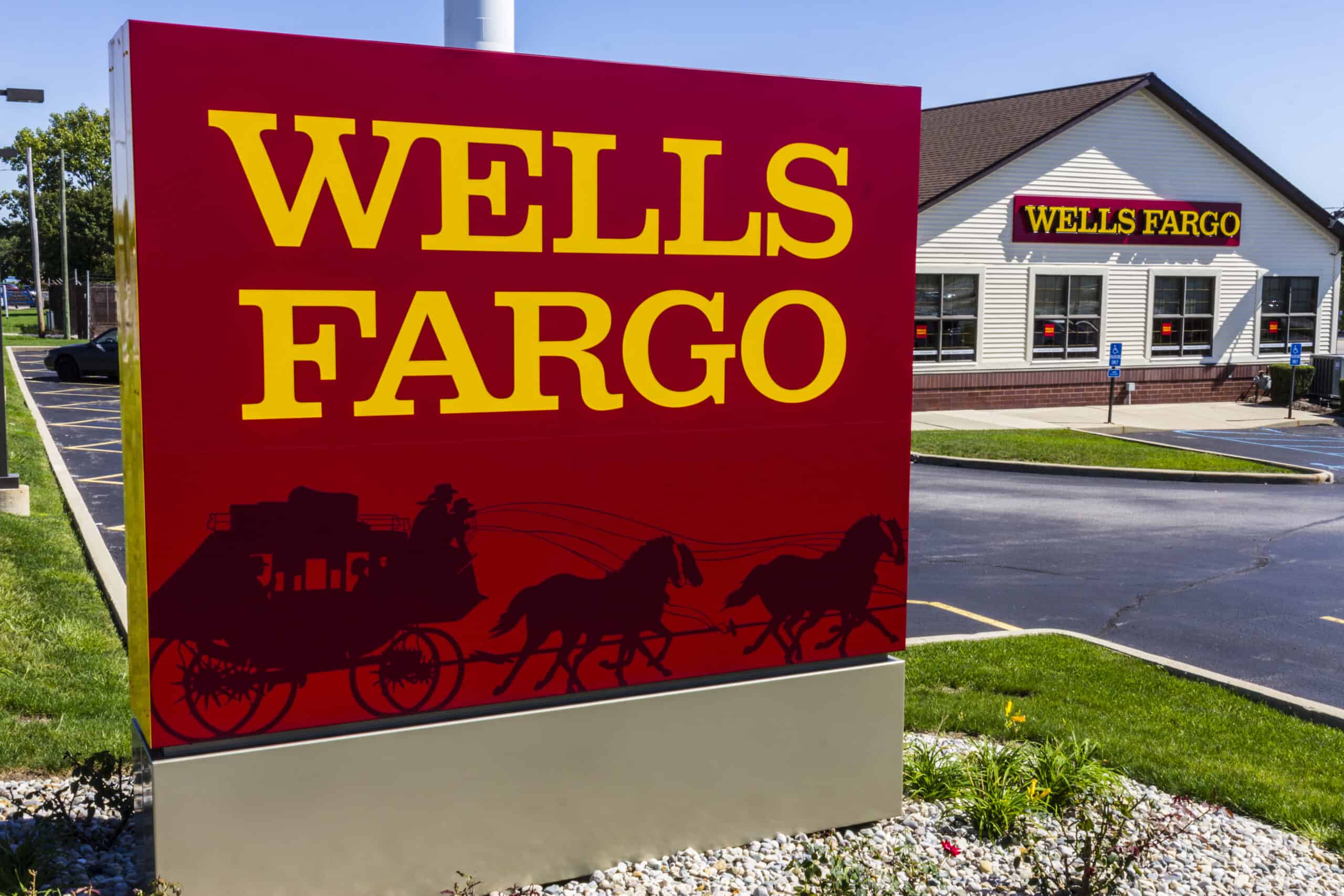 A Wells Fargo bank location representing the unauthorized accounts scandal.
