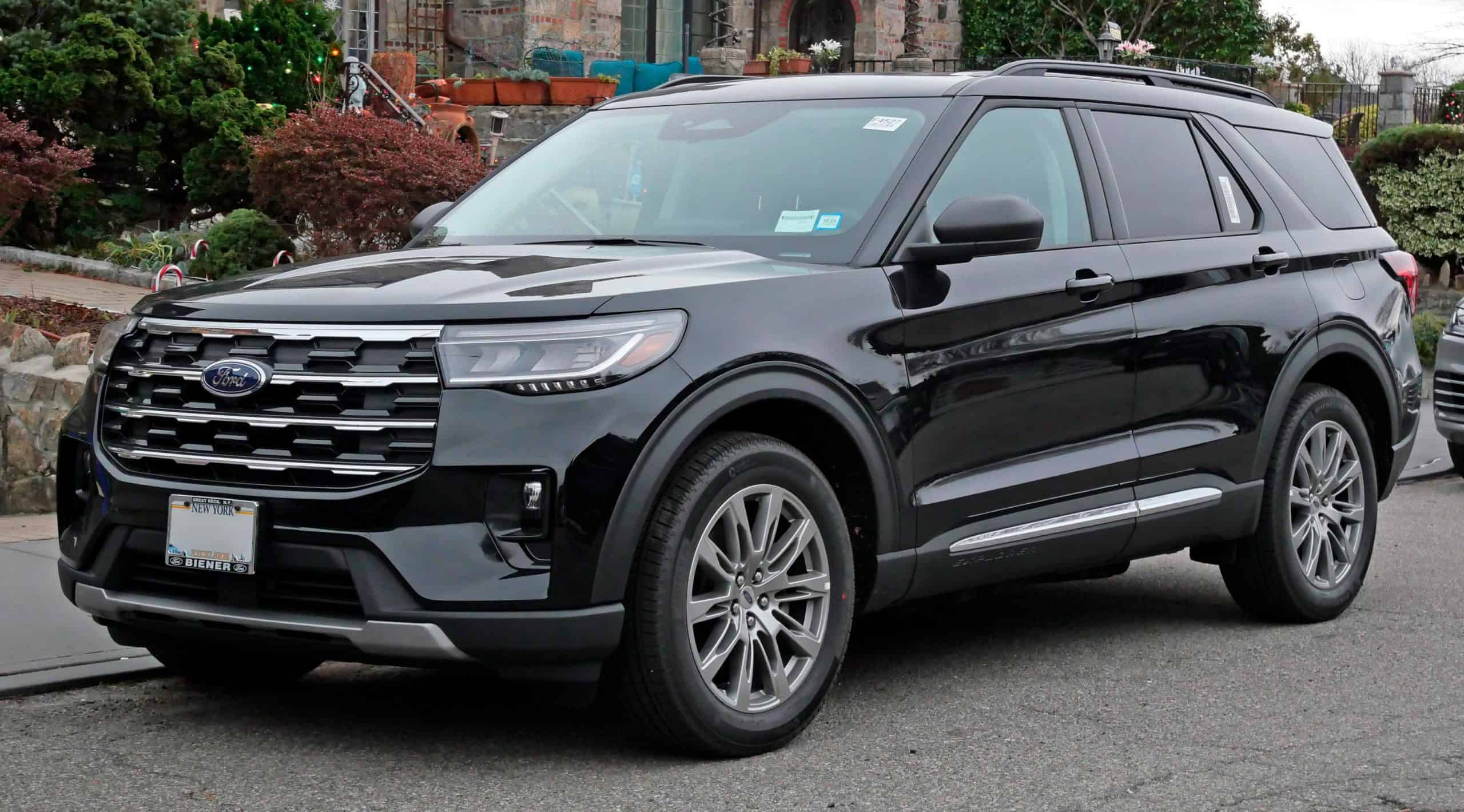 2025+Ford+Explorer | 2025 Ford Explorer Active (facelift), front 12.20.24
